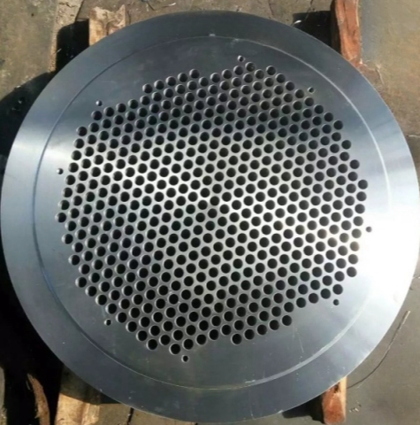 The difference between Explosive Clad Plate and Rolled Clad Plate